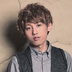 YohNishimaki's profile picture. CYANOTYPEのベース。
フリーのベーシストとしても活動中。
藤沢出身。 好きなもの ラーメン/ドラえもん。
お仕事などのご依頼はメールにて承ります。
NYN.CYANOTYPE@gmail.com