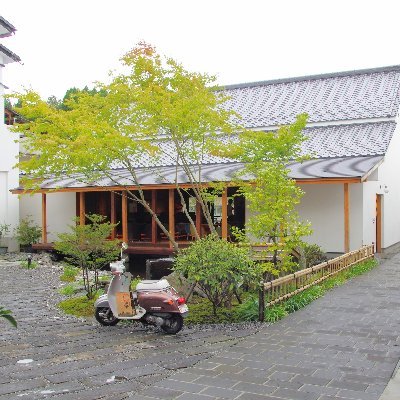 ＼🍶創業250年の造り酒屋【通潤】公式アカウント／
☆熊本県で最古の酒蔵カフェ寛政蔵営業中！
今後の店休日：火曜日