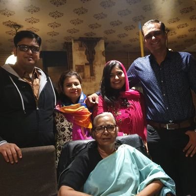 ShantiBhati6's profile picture. 