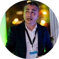 Consultor BIM y Trader en 2APIC, Un gran creyente en la Metodología BIM, Ser el Arquitecto de la Transición Energética #bimbelievers #BIM #BIMFM 🌎🌍