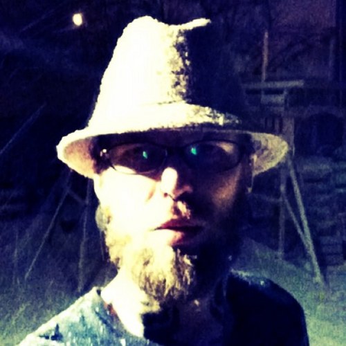 alexmhinton's profile picture. artist....