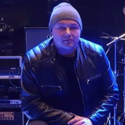 DJelsgaard's profile picture. Drummer 🤘😊