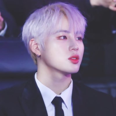 자랑스러운 가수와 팬 ☁ 영원히 워너원 & 영원히 워너블 ☁ 사실 탐라에는 하성운 이야기가 98.9%