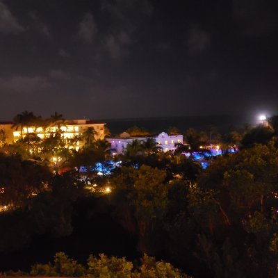 Sdutta575's profile picture. My favorite color is blue I like to travel and want to see the world while I am young.