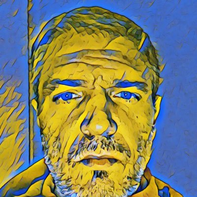 ddauria's profile picture. Copywriter y Romanista