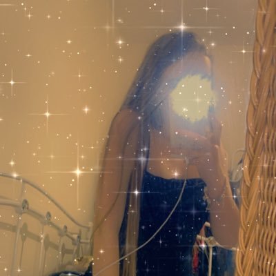 ellerussell2001's profile picture. 