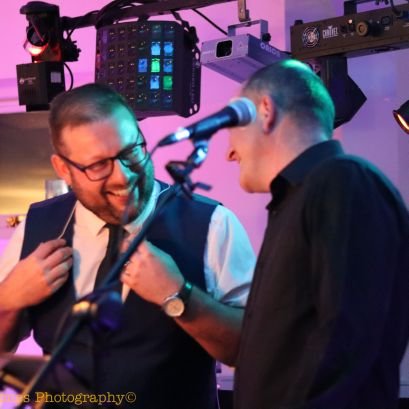 The Double Tops Duo. A fantastic and affordable solution to all you live music needs! Swing to Soul to Pop to Rock to Blues to Rock n Roll! Duo and DJ service.