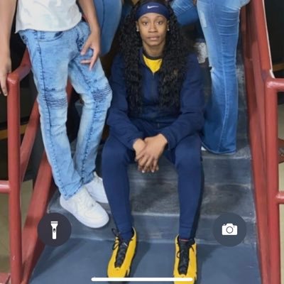 EppsDavashia's profile picture. 