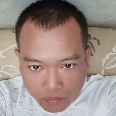 MametSay's profile picture. 