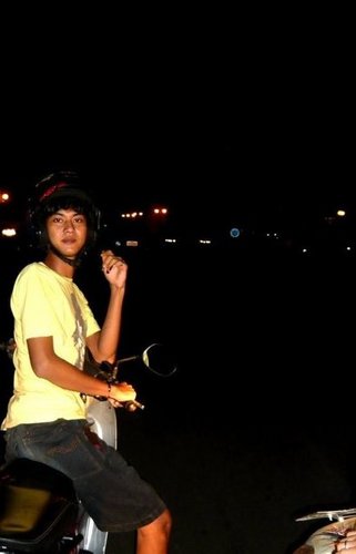 GoargoGo's profile picture. Aku baru menyadari Aku tak sendiri, aku mempunyai teman yang baik kepadaku