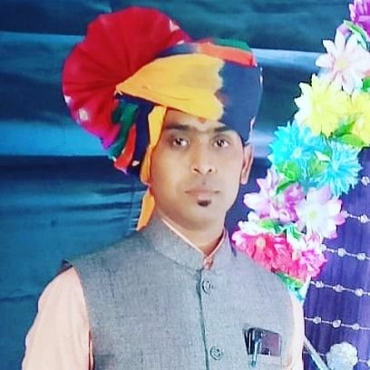 MadhusudanPSaw1's profile picture. जीवन हमें
कितना ही परिपूर्ण और संतुष्ट लगे , लेकिन अपने
खास मित्र के साथ दो कप चाय पीने की जगह
हमेशा होनी चाहिये