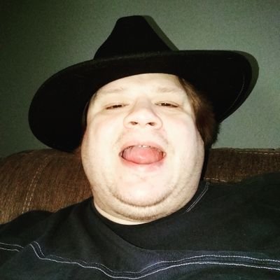 Ray_Arias's profile picture. Homeless father of homeless family in temporary housing.