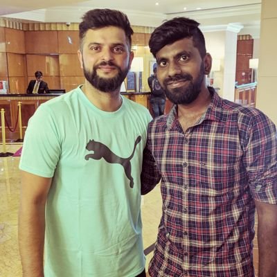 Die Hard Fan of @ImRaina 
He is My God, Life, RoleModel 🙏
I am here to Support Him ✌️
Met My God at 02.09.17
Old Account @ImVimalRaina Disabled at 11.5K 🙏