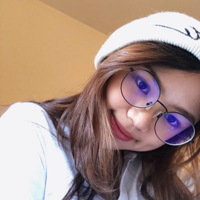 Samanthasirup1's profile picture. liv, laff, luv 🌞💖✞✊🏼🌼