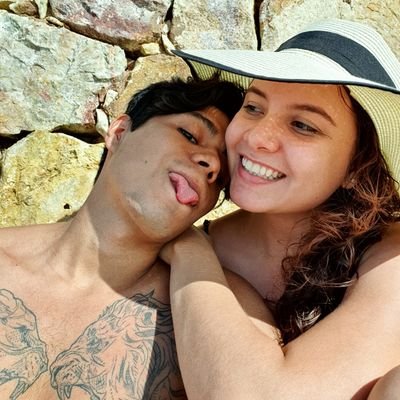 MiguelAguilar00's profile picture. Estudiante de Lic. Nutrición.
Creyente de lo evidente y amante de lo anhelante.