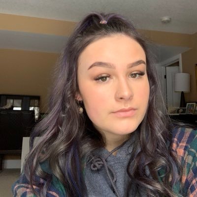 karmyn_o's profile picture. 