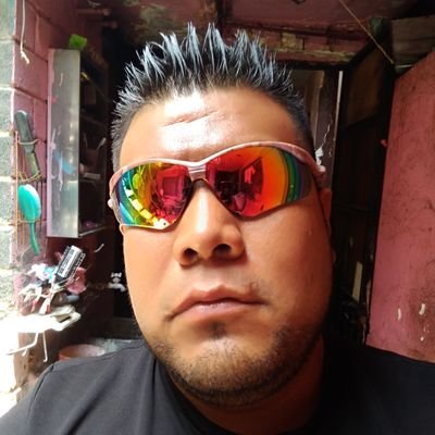 alainmatatan's profile picture. Soy un desastre