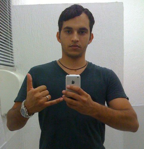 dimzao's profile picture. 