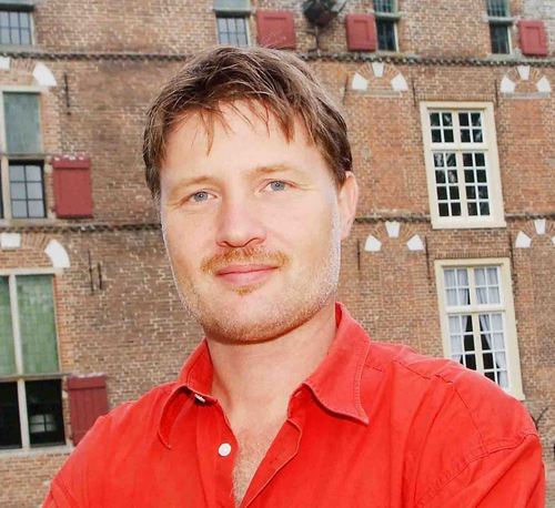 Hans Roothaert, architect van VORM3 in Heerde.
Hèt architectenburo voor schets tot sleutel. Wij vertalen bouw- en woonwensen in een sprankelend ontwerp.