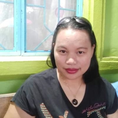 amielgadz's profile picture. 