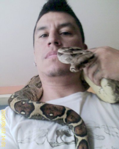 CARLOSNAKE's profile picture. 