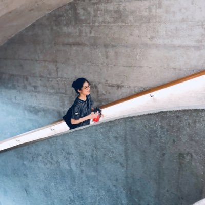 Nicolelele_DU's profile picture. ESR in @knowgraphs