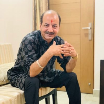 DeepakK87878629's profile picture. Hard core sales attitude