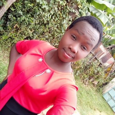 TaDWOS02moUxJcb's profile picture. 