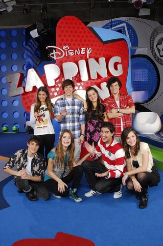 Somos los Fans del Zapping Zone en Uruguay... Unanse y apoyennos!