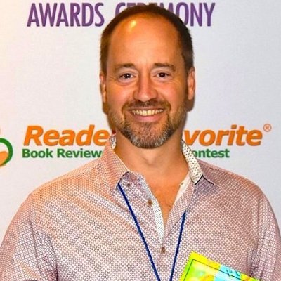 ✍️ words written & spoken
author 📚 podcaster 🎧 speaker 📣
@Litcampwriters / @BayBookFest
editor, publisher, & marketer, too
