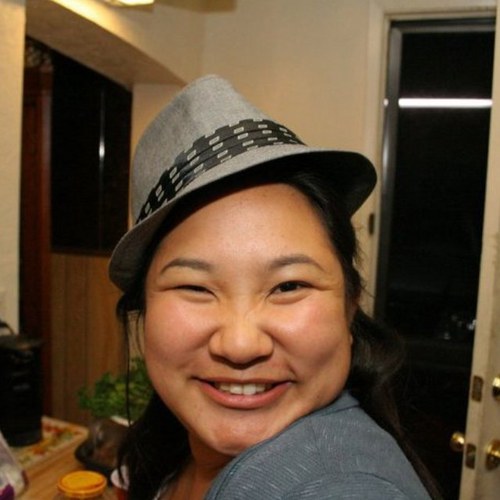 roxygurl2090's profile picture. wants to explore the world!