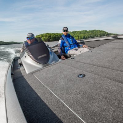 Our craftsmen have shaped the toughest all-welded aluminum hulls on the water. With a relentless commitment to excellence, Crestliner builds memories.