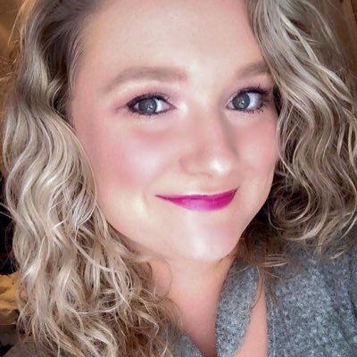 MsEasterlin's profile picture. Professional Teacher Account