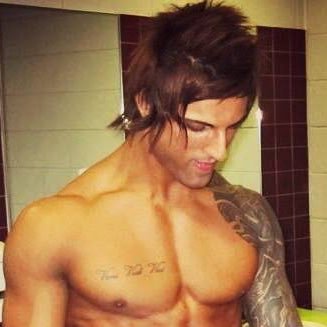 Aziz_Fuark's profile picture. Fuark