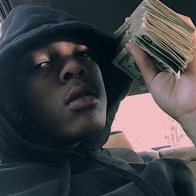 BAG CATCHER 💰 PLAY-MAKER 💯 TOP DAWG OF SBH ✍🏽 🎯PG THE GANG