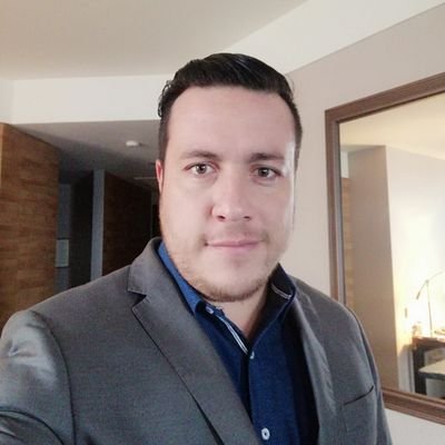 Padre de familia, profesionista especializado en ventas de sector Tecnológico. IBMer apasionado por las ventas y la tecnologia. Amo el fútbol y los viajes!