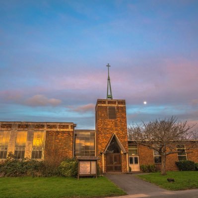 St. Stephen’s belongs to the Church of England, and we want to share with our neighbourhood our experience of a God who both comforts and challenges his people