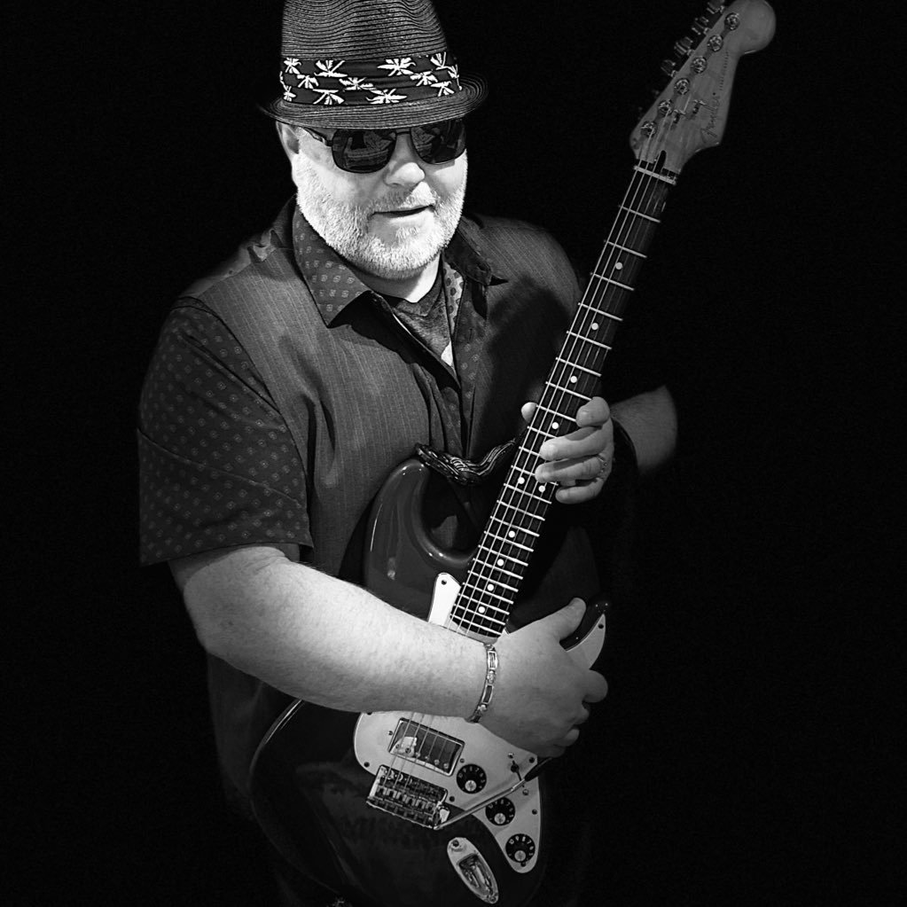 Musician/Entertainer - Vocals/Guitar, Songwriter - Blues, Jazz, Country and Reggae Performing Your Favorites From Van Morrison to John Mayer and Clapton.