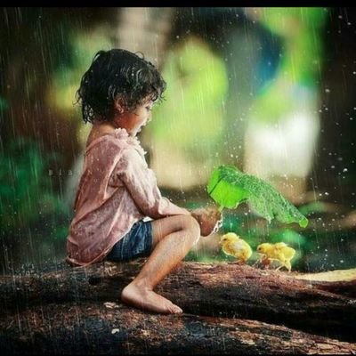 cha_ndelier85's profile picture. To be able to think you've to risk being offensive
Smiles😄
~muphasa~ is my latter name😹