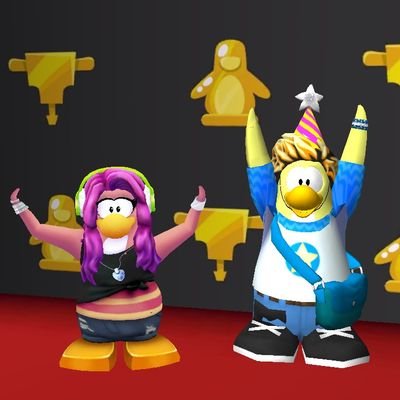 A penguin living adventures on @CPIslandForever 🌴 @clubpenguin 💙