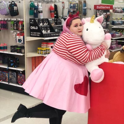 hellokyley's profile picture. 30+ 👵🏻 queer. fat. autistic. she/her. obsessed w/ my dogs, wife, Killing Eve, and glitter. ✨💕🌈 in my smosh era🎮