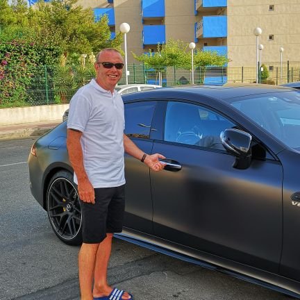 FrenchColm's profile picture. easy going