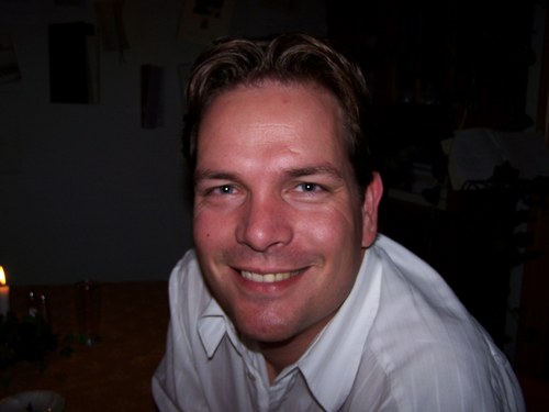 HansKik01's profile picture. Eigenaar DA Kik, webshop Beautybody.nl, parfumerie, drogisterij, ondernemer