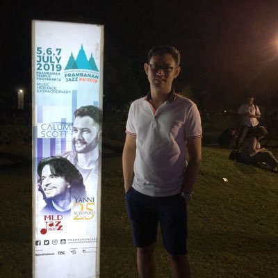 dionoaziz's profile picture. 