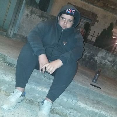 Adriian76251465's profile picture. ●Adrian soria
●De Bocaa💙💛
●FILI WEY(FW)
●CALLEJERO FINO(723)
●XXL IRIONE(A.N.T.I.F.A.M.A 
●EL MELLY
●NESTOR ENBLOQUE
●OLAVARRIA CITY📍🏠