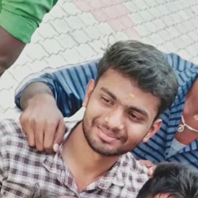 Karthic19827770's profile picture. 😎