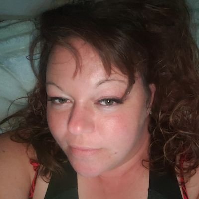 Stella05228537's profile picture. my girls are my world!