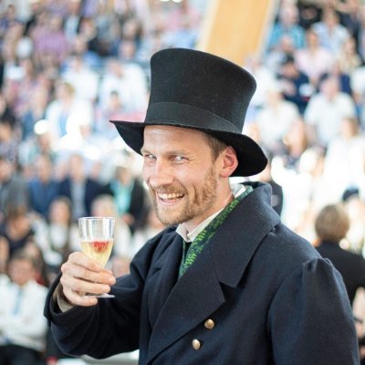 Mattelærer, lærebokforfatter og Rosenborg-patriot.
