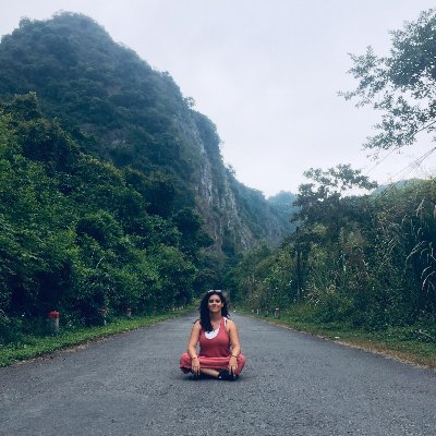 MonzonAdhara's profile picture. 