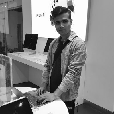 HowToCode4's profile picture. 